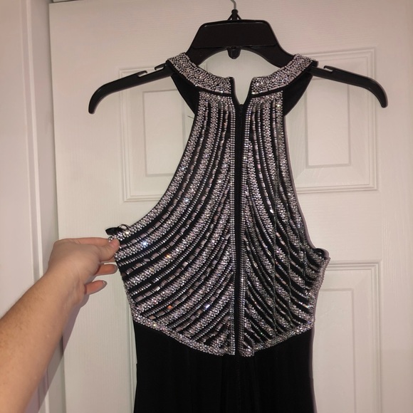 Prom dress - Picture 4 of 6